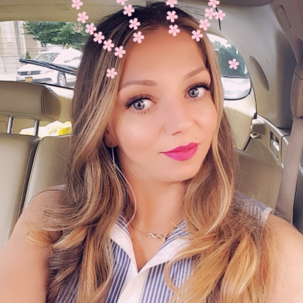 Meet your Posher, Victoria
